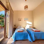 Pensión Hawaii 4*